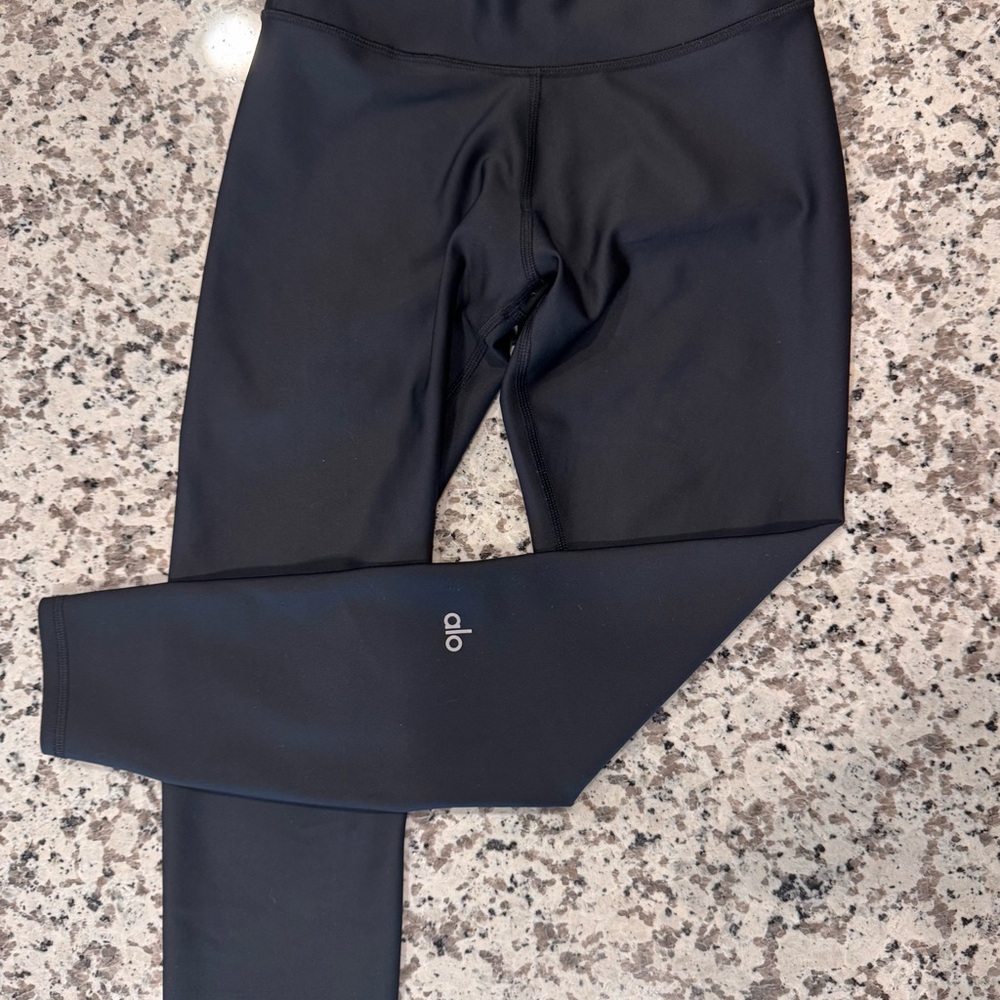 ALO Yoga Black High-Waisted Leggings